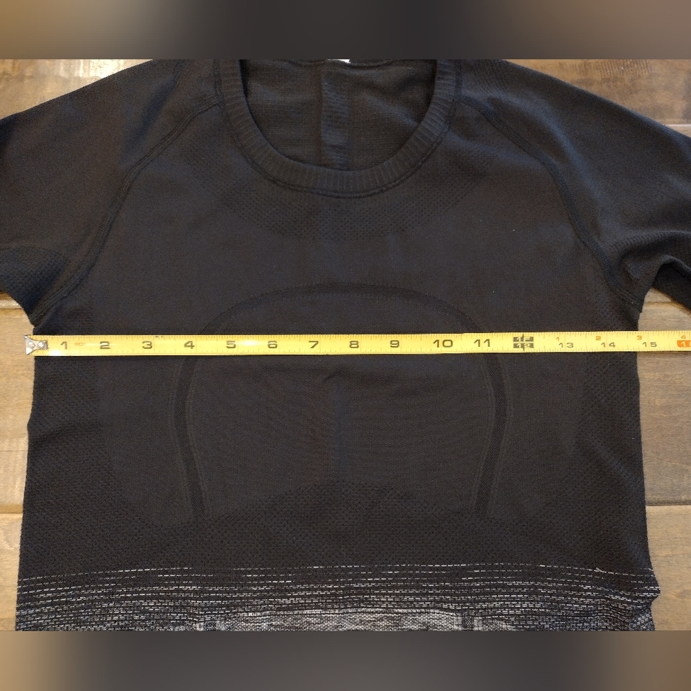LULULEMON Women's Swiftly Tech long-sleeve black gray ombre top - 6 - Picture 14 of 14